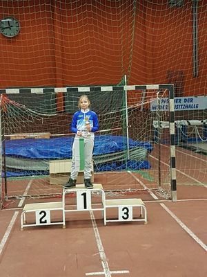 Paula Hübner (U11) 1. Platz im Omnium und im Sprint (Bild: 1/4)