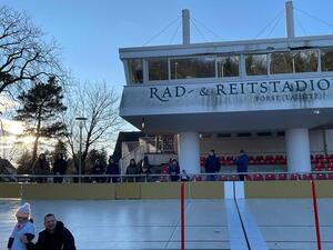 Hobby Horsing im Rad- und Reitstadion, Foto: Sabine Dittmann (Bild: 6/16)