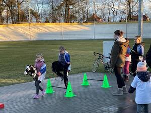 Hobby Horsing im Rad- und Reitstadion, Foto: Sabine Dittmann (Bild: 4/16)