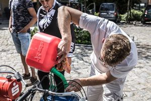 Letzte Vorbereitungen vor dem Start, Foto: Frank Hammerschmidt (Bild: 2/2)