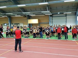 Athletikprüfung in der Cottbuser Laufhalle