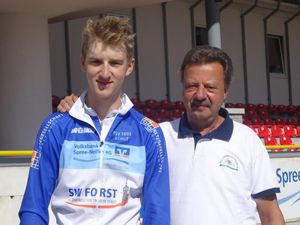 Bastian Flicke und der erste Radsportübungsleiter Andreas Lehmann