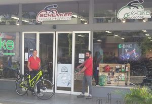 Werbung für die Landesmeisterschaft Bahn in Cottbus gesponsert vom Bürobedarf Gäbler aus Forst (Lausitz) (Bild: 1/2)